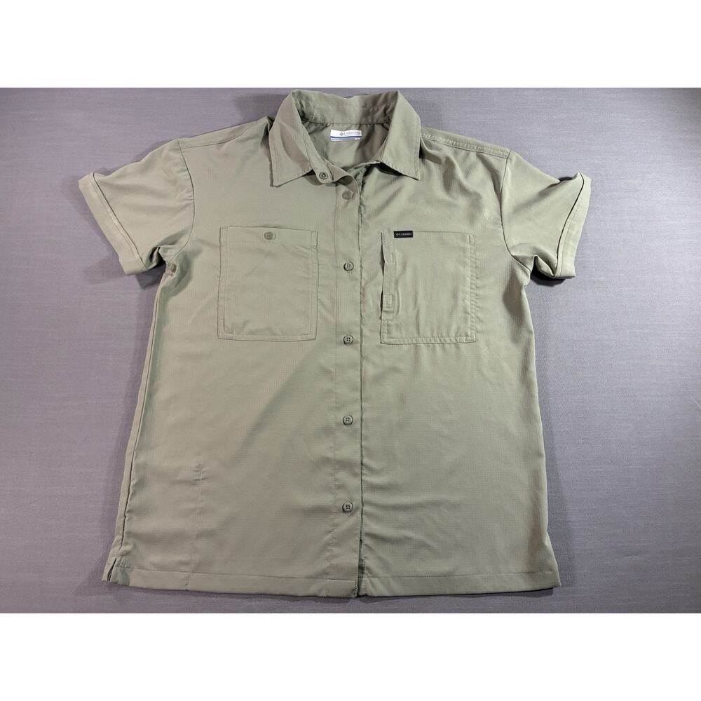 Columbia Women’s Medium Button Up Shirt Short Sleeve Outdoor Hiking Fishing